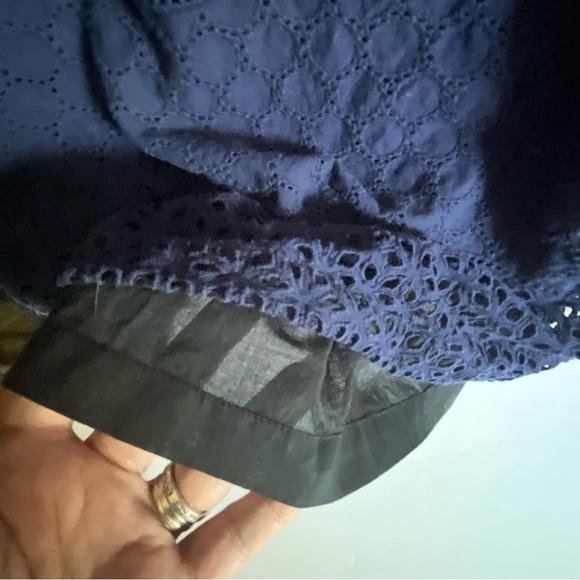 Karl Lagerfeld Paris Navy Off-Shoulder Eyelet Dress SZ 12 Ruffle Neck Cotton Mid - Picture 6 of 8